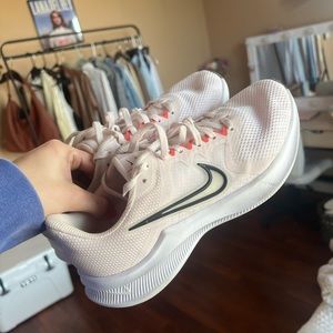 Nike Downshifter running sneaker